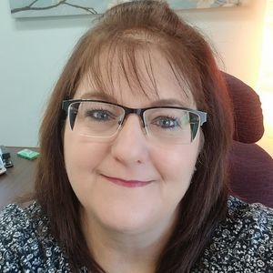 Meet your Posher, Becky